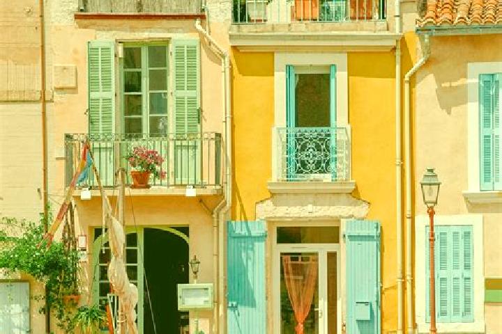 Ellie, 38 — Escort in Lavilletertre, France