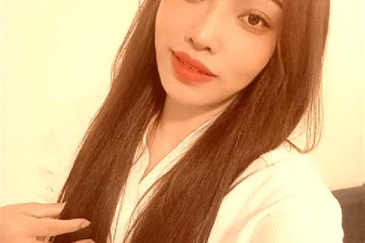 Ellie, 38 — Escort in Nam GJinh, Vietnam