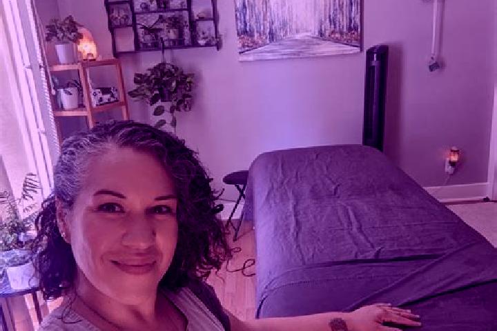 Ellie, 39, a black dark-eyed caucasian companion based in Mellons Bay. Offering Overnight, Prostate Massage, CIM, Tantra, OWO. Available for incall and outca...