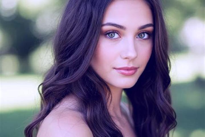 Ellie, 39, a brunette hazel-eyed ebony companion based in Werrington. Offering Girlfriend Experience, GFE, CIM, OWO. Available for incall and outcall, day an...