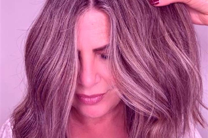Ellie, 39, a dark blonde grey-eyed ebony companion based in Lake Preston. Offering Prostate Massage, Erotic Massage, Tantra, Party Girl, BDSM. Available for ...