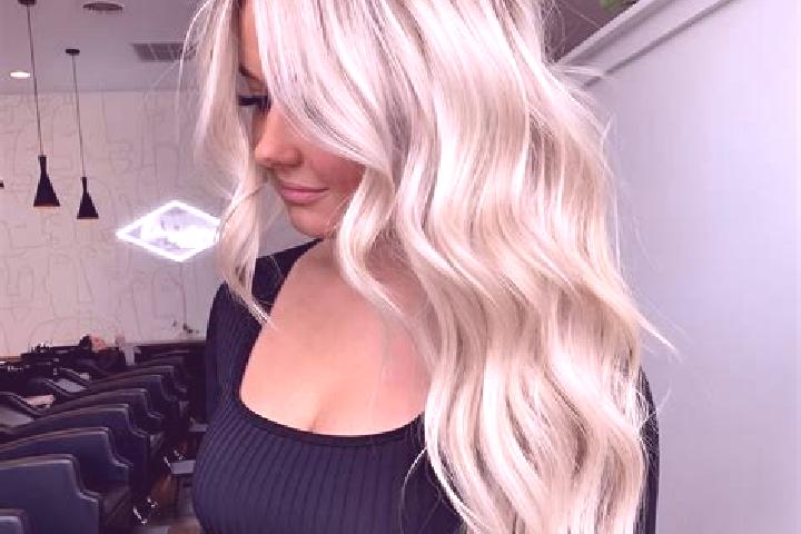 Ellie, 39, a platinum blonde amber-eyed latina companion based in Papradno. Offering Tantra, CIM, BDSM, Fetish. Available for incall and outcall, day and eve...