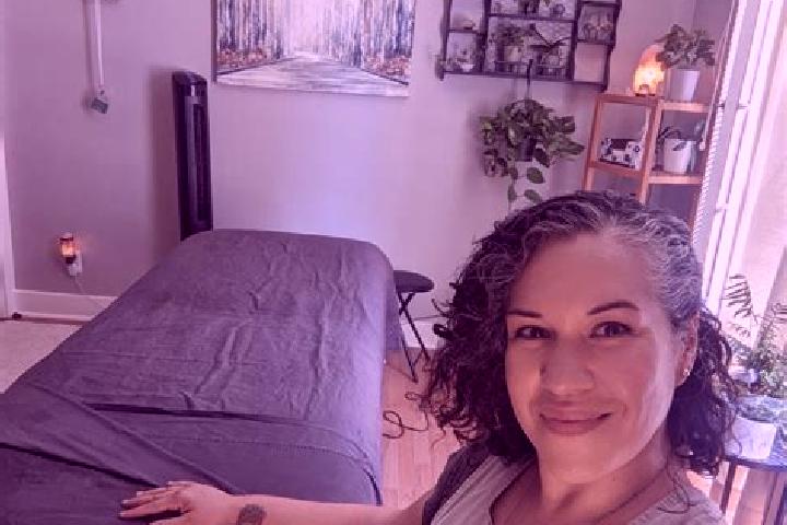 Ellie, 39, a red brown-eyed caribbean companion based in Crucisor. Offering Prostate Massage, Massage, Erotic Massage. Available for incall and outcall, day ...