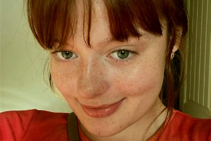 Ellie, 39, a red green-eyed slavic companion based in Fabrica Concepcion. Offering Couples, Roleplay, Tantra, GFE. Available for incall and outcall, day and ...