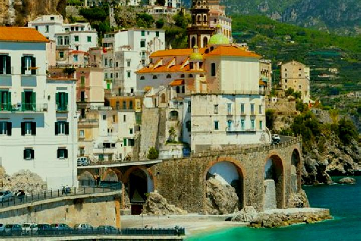 Ellie, 39 — Escort in Affi, Italy