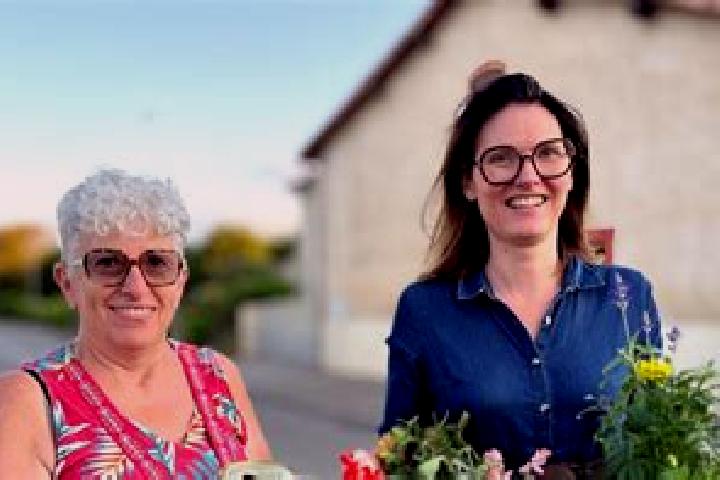 Ellie, 39 — Escort in Albefeuille-Lagarde, France