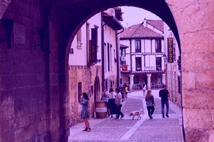 Ellie, 39 — Escort in Covarrubias, Spain