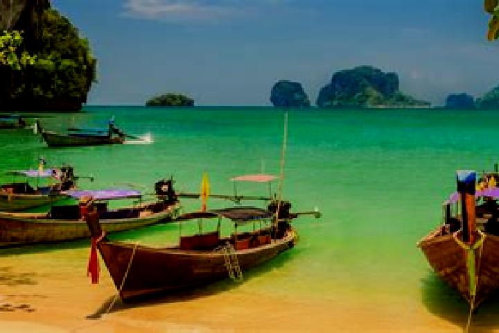 Ellie, 39 — Escort in Pante Malakar, Thailand