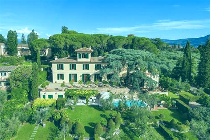Ellie, 39 — Escort in Villa Castelli, Argentina