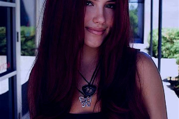 Emily, 20, a auburn dark-eyed mixed companion based in Bilgoraj. Offering Dinner Date, Striptease, Tantra, Travel Companion, 69. Available for incall and out...