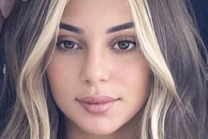 Emily, 20, a blonde brown-eyed caribbean companion based in Cabrils. Offering Fetish, BDSM, Tantra, Striptease. Available for incall and outcall, day and eve...