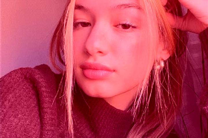 Emily, 20, a blonde brown-eyed middle eastern companion based in Tanglewilde. Offering Erotic Massage, Fetish, Prostate Massage, GFE. Available for incall an...