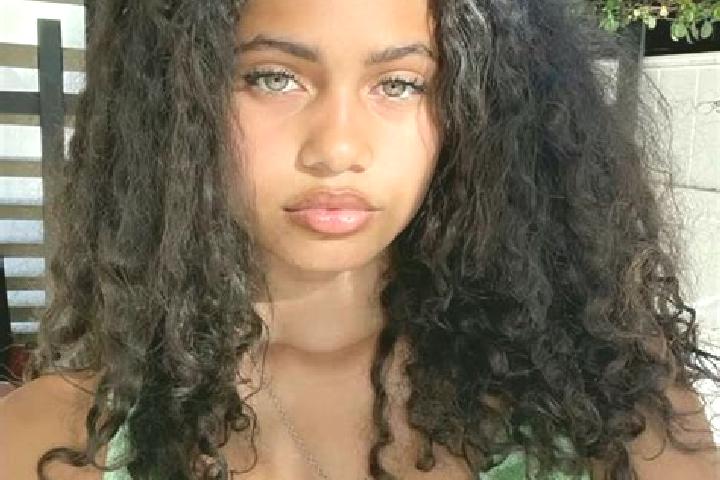Emily, 20, a red green-eyed mixed companion based in Villanueva de Gormaz. Offering Party Girl, Dinner Date, 69. Available for incall and outcall, day and ev...