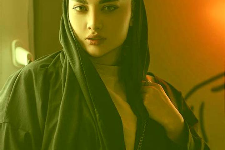 Emily, 20 — Escort in Golzar-e Bala, Iran
