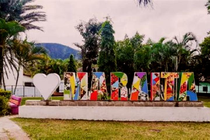 Emily, 20 — Escort in Maraita, Honduras