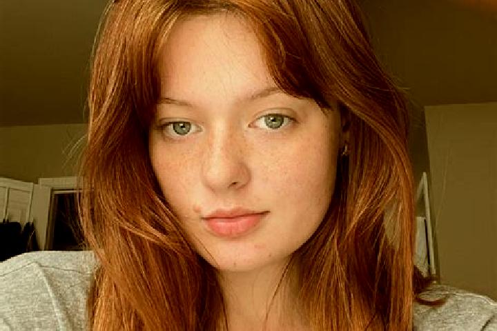 Emily, 21, a auburn blue-eyed indian companion based in Red Bank Village. Offering A-Level, Domination, Deep French Kissing. Available for incall and outcall...
