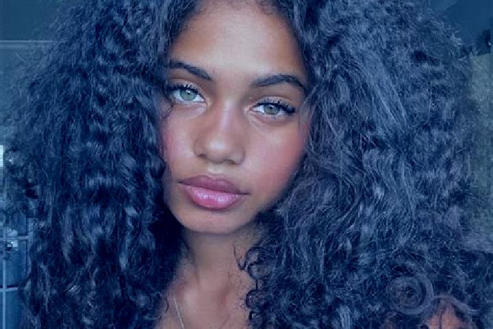 Emily, 21, a black grey-eyed ebony companion based in Pulheim. Offering 69, Erotic Massage, Fetish. Available for incall and outcall, overnight bookings avai...