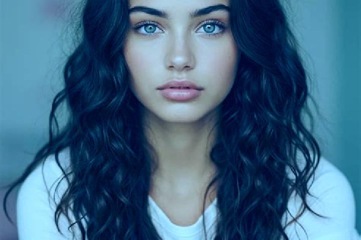 Emily, 21, a brunette amber-eyed mediterranean companion based in Kuz minskoye. Offering Roleplay, A-Level, Dinner Date. Available for incall and outcall, ov...