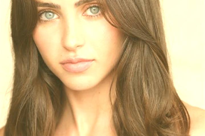 Emily, 21, a brunette brown-eyed latina companion based in La Tortuga. Offering Fetish, Couples, BDSM, Massage, Deep French Kissing. Available for incall and...