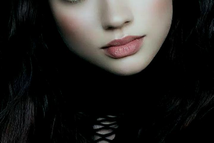 Emily, 21, a brunette dark-eyed middle eastern companion based in Squinzano. Offering Roleplay, Deep French Kissing, Couples. Available for incall and outcal...