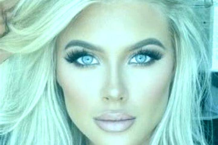 Emily, 21, a platinum blonde amber-eyed ebony companion based in Beypore. Offering GFE, Couples, Fetish. Available for incall and outcall, day and evening da...