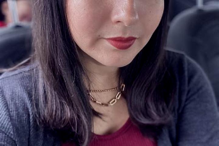 Emily, 21 — Escort in Mazariegos, Spain