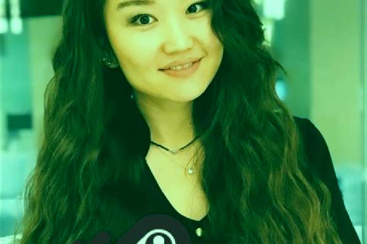Emily, 21 — Escort in Saynshand, Mongolia