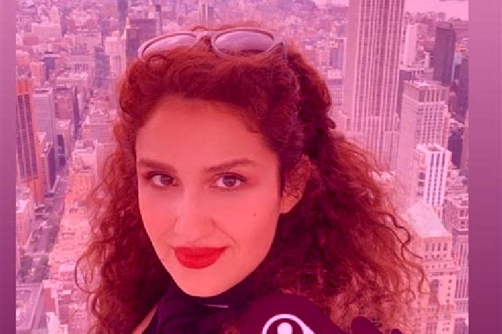 Emily, 21 — Escort in Tir Tash, Iran