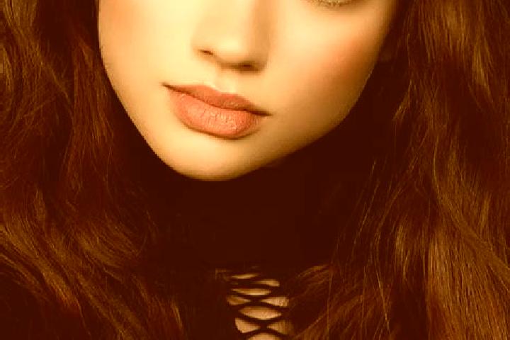 Emily, 22, a auburn brown-eyed european companion based in Dittewal. Offering BDSM, Domination. Available for incall and outcall, day and evening dates.