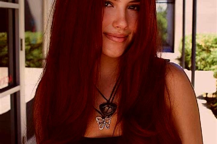 Emily, 22, a auburn dark-eyed european companion based in Pervoavgustovskiy. Offering Tantra, CIM, Prostate Massage, BDSM, Domination. Available for incall a...