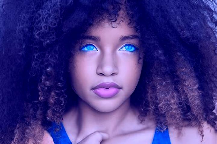 Emily, 22, a black blue-eyed mixed companion based in Risano. Offering Roleplay, Massage, Dinner Date, A-Level. Available for incall and outcall, overnight b...