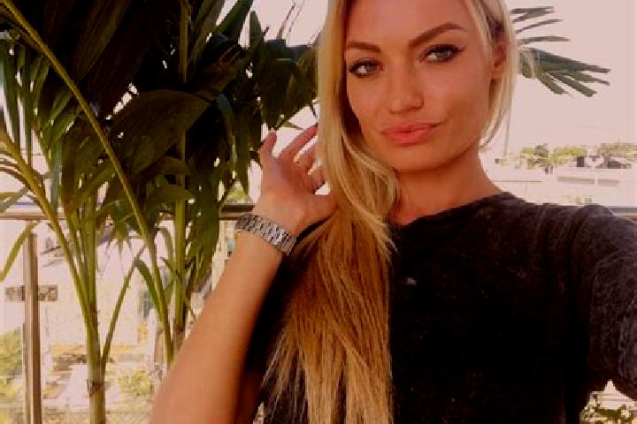 Emily, 22, a black green-eyed caribbean companion based in Gravina di Catania. Offering GFE, Erotic Massage, Dinner Date. Available for incall and outcall, o...