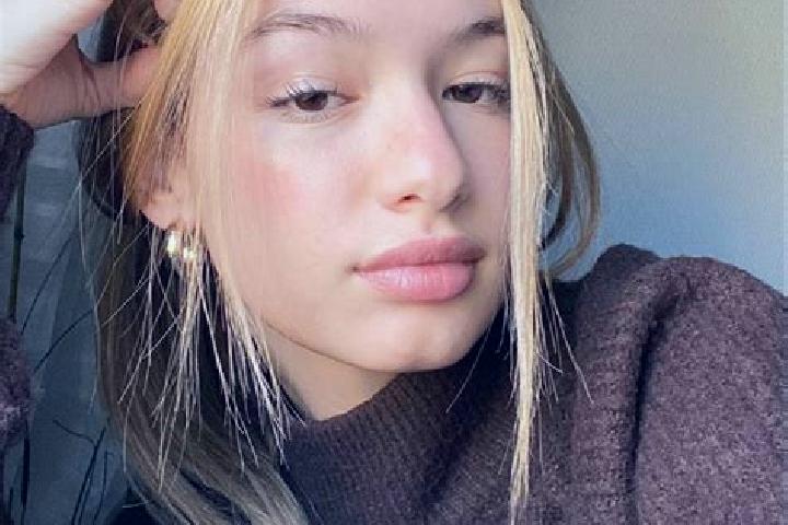 Emily, 22, a blonde brown-eyed middle eastern companion based in Guangtong. Offering BDSM, Deep French Kissing, Fetish. Available for incall and outcall, ove...