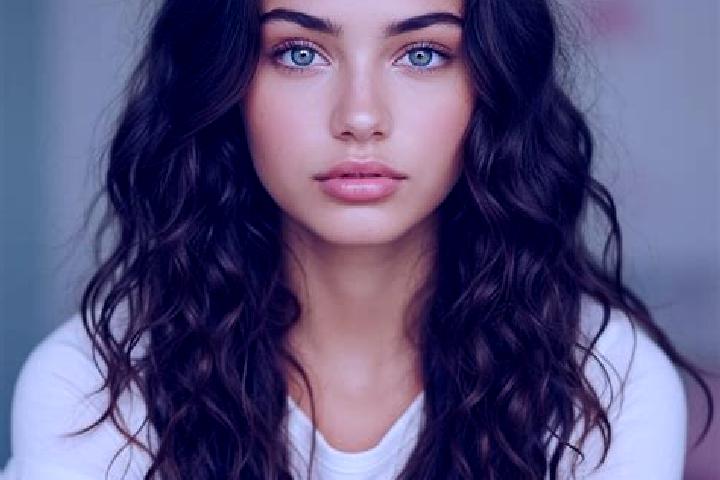 Emily, 22, a brunette grey-eyed mediterranean companion based in Rio Grande. Offering CIM, Domination, Massage, Fetish, 69. Available for incall and outcall,...