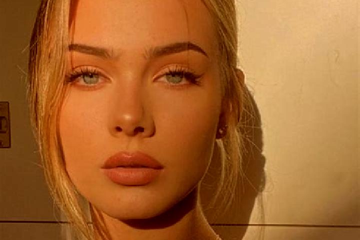 Emily, 22, a dark blonde grey-eyed european companion based in Las Jicamas. Offering GFE, Couples, Tantra. Available for incall and outcall, day and evening ...