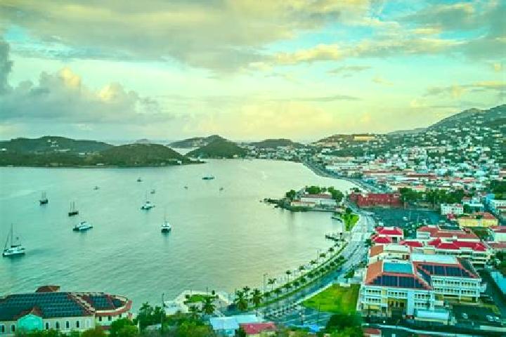 Emily, 22 — Escort in Charlotte Amalie, U.S. Virgin Islands