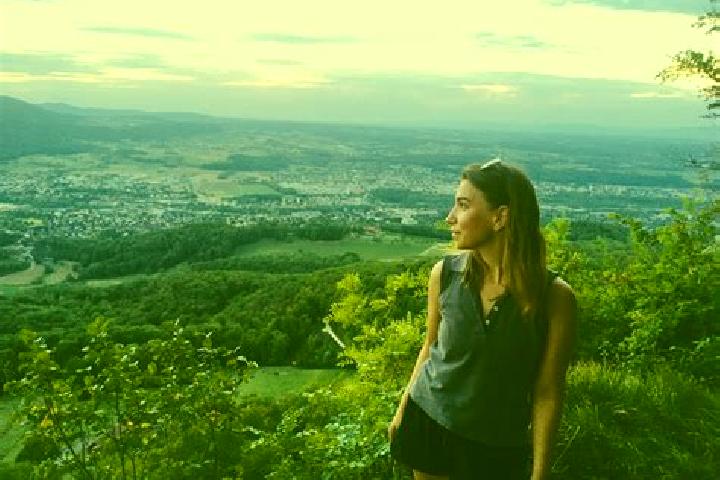 Emily, 22 — Escort in Gempen, Switzerland