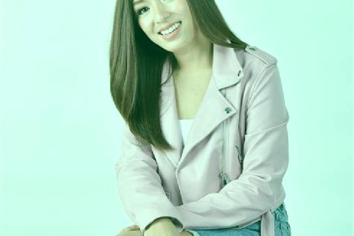 Emily, 22 — Escort in Gitagum, Philippines