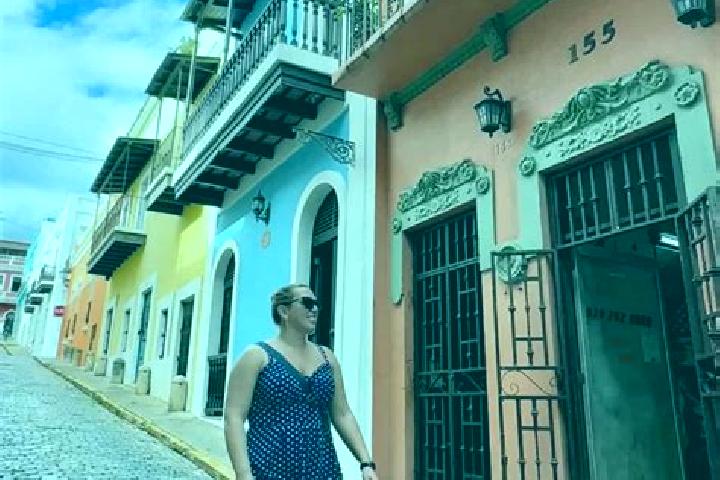 Emily, 22 — Escort in Supe Puerto, Peru