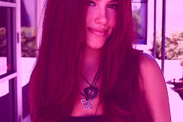 Emily, 23, a auburn dark-eyed middle eastern companion based in Aratuba. Offering Couples, Deep French Kissing, Girlfriend Experience, 69, Domination. Availa...