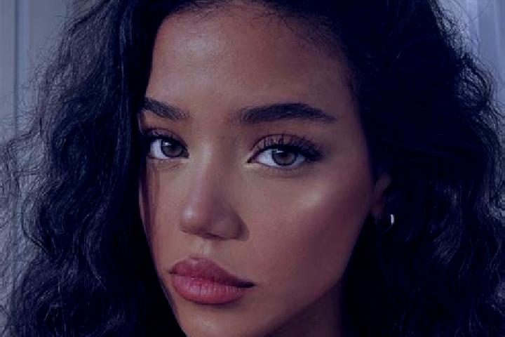 Emily, 23, a black brown-eyed mixed companion based in Champigny-le-Sec. Offering Prostate Massage, Girlfriend Experience, Striptease, CIM. Available for inc...