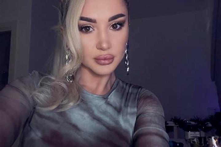 Emily, 23, a black grey-eyed slavic companion based in Iki Burul. Offering Travel Companion, Deep French Kissing, Striptease, GFE, Erotic Massage. Available ...