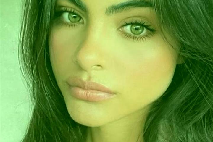 Emily, 23, a blonde grey-eyed indian companion based in Ikizbaglar. Offering Striptease, Dinner Date, Girlfriend Experience. Available for incall and outcall...