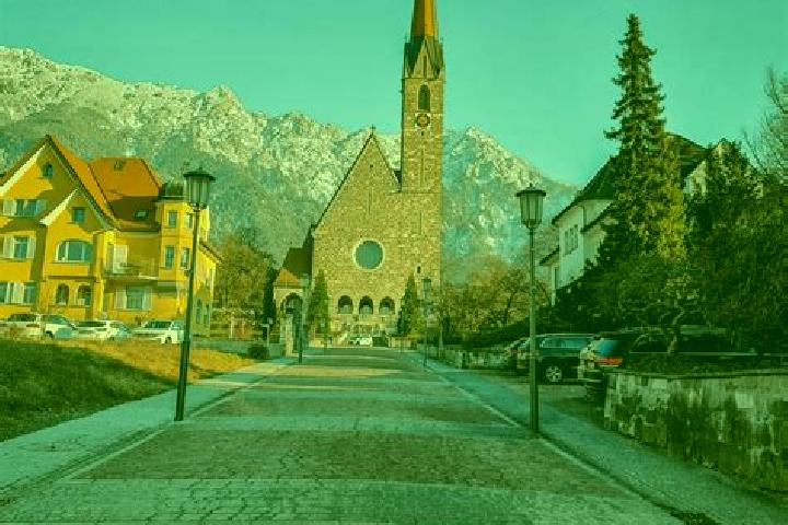Emily, 23 — Escort in Bludenz, Austria