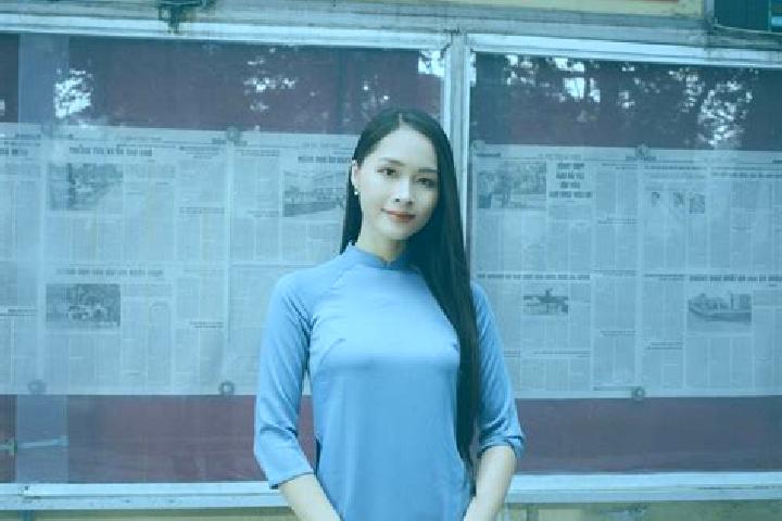 Emily, 23 — Escort in Hong Ha, Vietnam