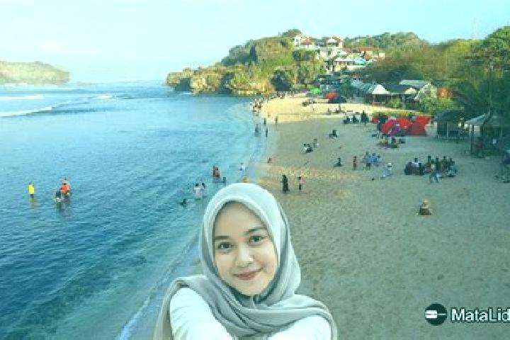 Emily, 23 — Escort in Ngotet Kidul, Indonesia