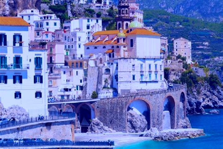 Emily, 23 — Escort in Roccagorga, Italy