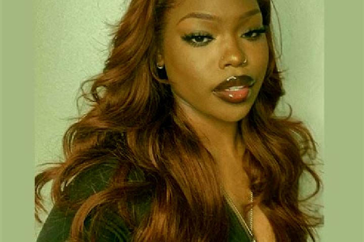 Emily, 24, a auburn amber-eyed ebony companion based in College Park. Offering Deep French Kissing, Girlfriend Experience, Tantra, 69. Available for incall a...