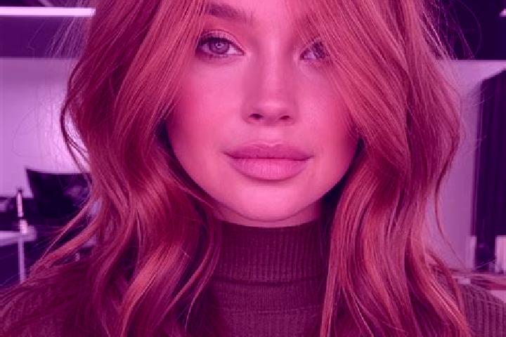 Emily, 24, a auburn grey-eyed caucasian companion based in Erjieling. Offering Party Girl, Tantra, Massage. Available for incall and outcall, day and evening...