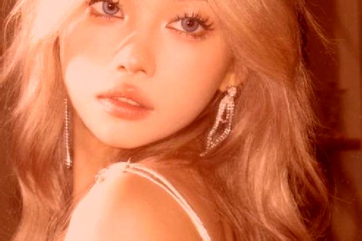 Emily, 24, a blonde amber-eyed asian companion based in Caminauit. Offering OWO, CIM, Party Girl, Overnight. Available for incall and outcall, day and evenin...
